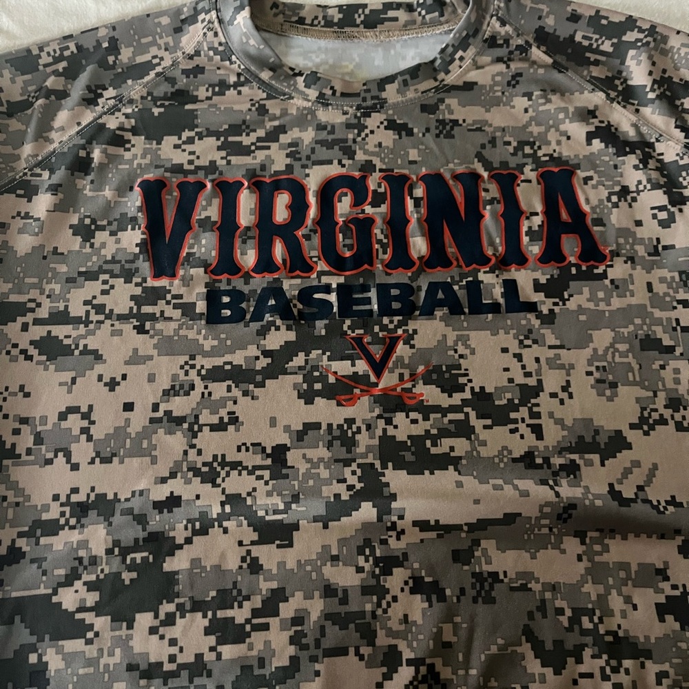 UVA Virginia Baseball XL short sleeve shirt
